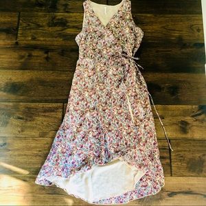 SALE! Willow & Clay Sleeveless Floral Wrap Dress